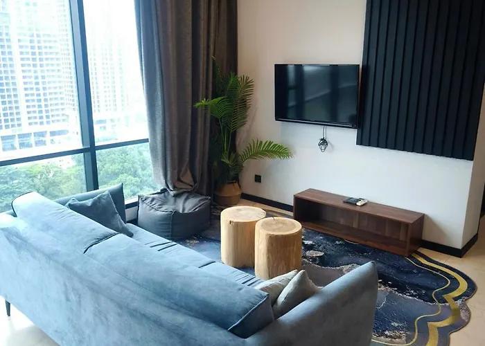8Pax Green View Next To Kl118 Chinatown N Train Station