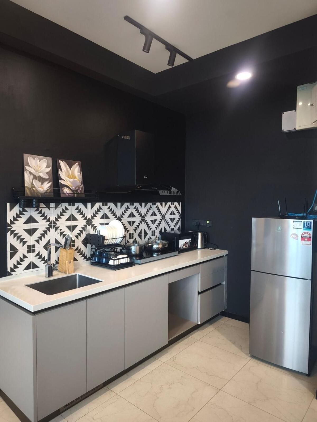 Pangsapuri 8pax View Next To Kl118 Chinatown N Train Station *